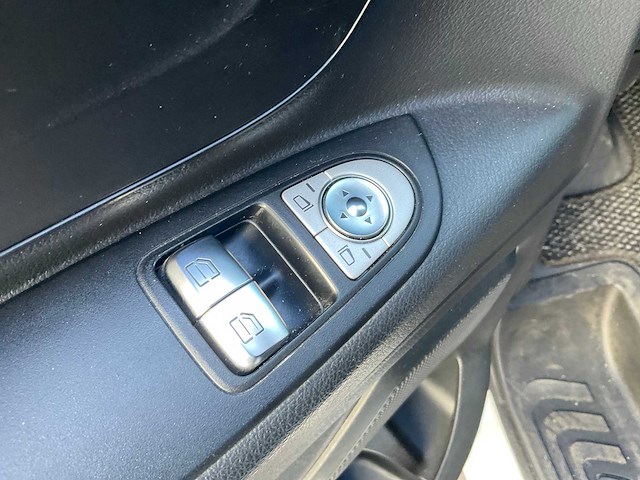2016 mercedes-benz vito 111 cdi bedrijfswagen - afbeelding 13 van  21