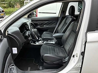 2016 mitsubishi outlander 2.0 phev premium personenauto - afbeelding 6 van  9