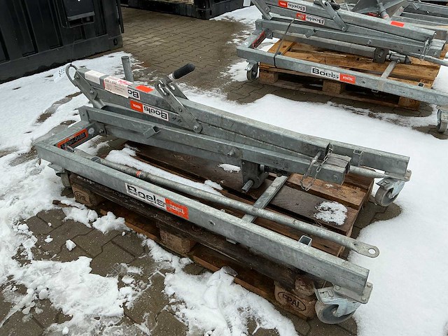 2016 muba kal 275 krachtarmlift / montagelift - afbeelding 1 van  6