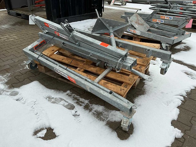 2016 muba kal 275 krachtarmlift / montagelift - afbeelding 1 van  7