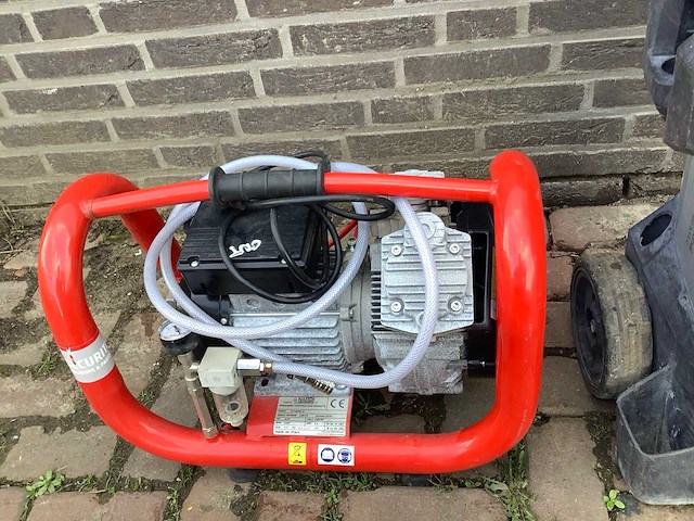 2016 nardi olievrije compressor - afbeelding 1 van  4