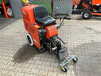 2016 national flooring equipment 5700 bol opzit accu tapijt / vloerstripper - afbeelding 18 van  21