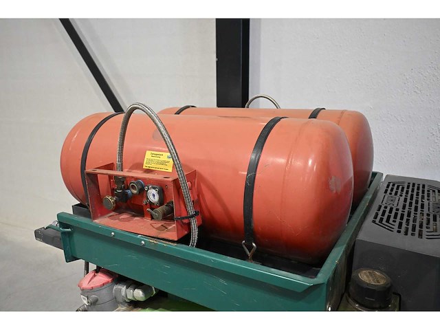 2016 nimos eco-trac onkruid verbrandingswagen met weed control combi comfort 100 hete lucht recycling - afbeelding 18 van  25