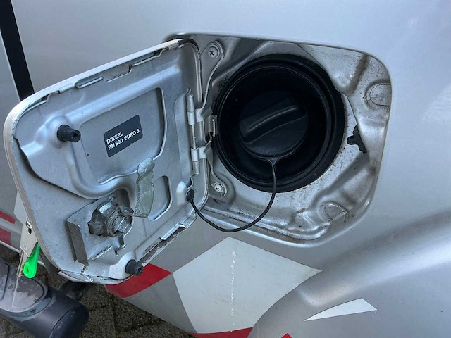 2016 nissan navara bedrijfswagen (vv-037-g) - afbeelding 7 van  59