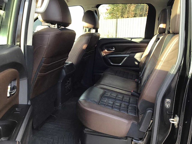 2016 nissan titan pick-up - afbeelding 7 van  18
