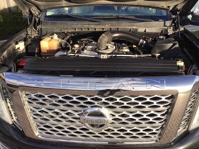 2016 nissan titan pick-up - afbeelding 8 van  18