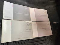 2016 nissan titan pick-up - afbeelding 11 van  18