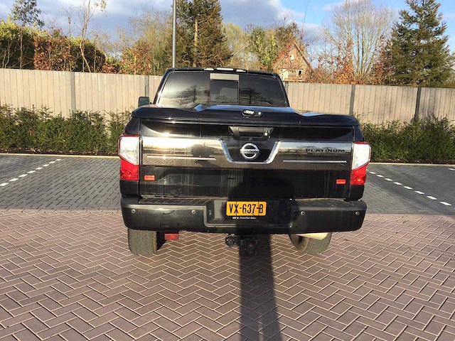 2016 nissan titan pick-up - afbeelding 13 van  16
