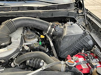 2016 nissan titan pick-up - afbeelding 13 van  25