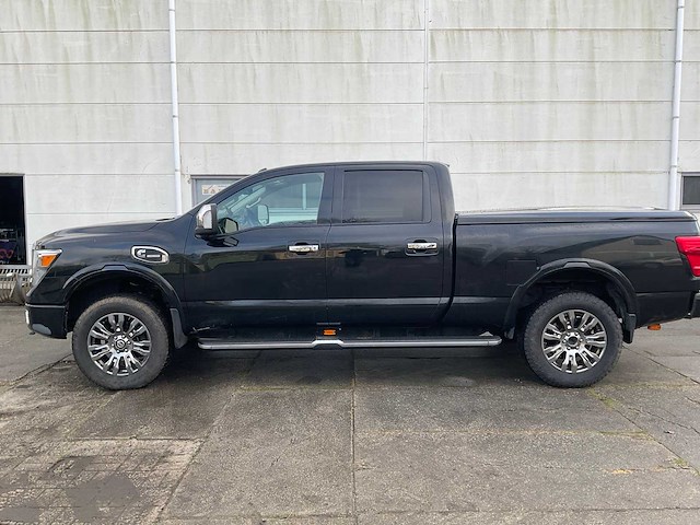 2016 nissan titan pick-up - afbeelding 22 van  25