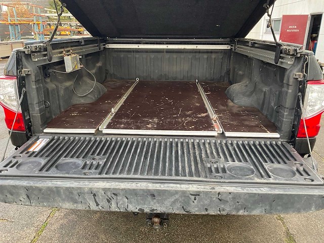 2016 nissan titan pick-up - afbeelding 25 van  25