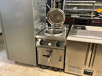 2016 olis 73/10 pei05 kookketel - afbeelding 1 van  8