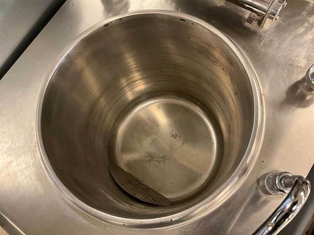 2016 olis 73/10 pei05 kookketel - afbeelding 4 van  8