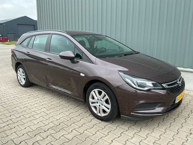 2016 opel astra sports tourer 1.6 cdti edition personenauto - afbeelding 17 van  30