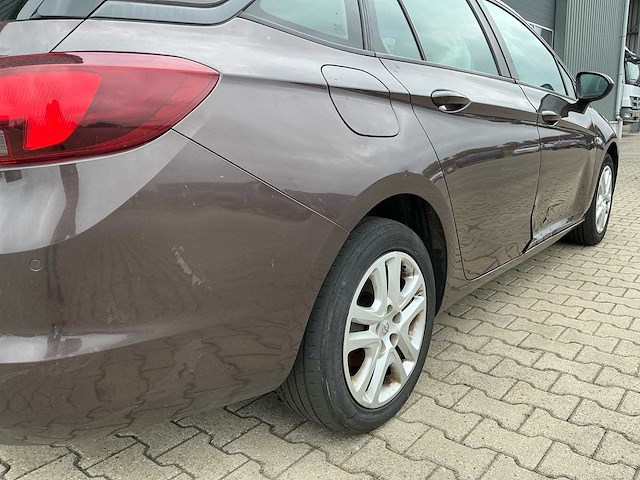 2016 opel astra sports tourer 1.6 cdti edition personenauto - afbeelding 22 van  30