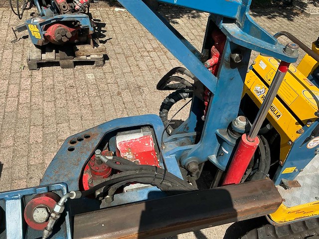 2016 pazzaglia fz.12p zelfrijdende hydraulische bomenrooier/kluitenrooier op rubs - afbeelding 2 van  29