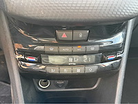 2016 peugeot 2008 1.2 puretech gt-line personenauto - afbeelding 8 van  26
