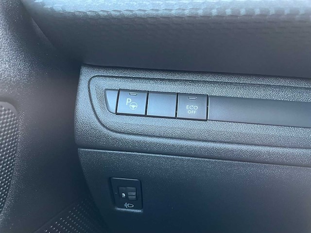 2016 peugeot 2008 automaat 1.2xallure personenauto - afbeelding 2 van  23