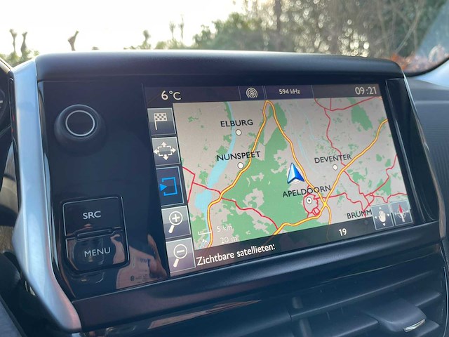 2016 peugeot 2008 automaat 1.2xallure personenauto - afbeelding 7 van  23