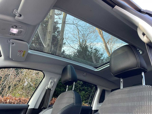 2016 peugeot 2008 automaat 1.2xallure personenauto - afbeelding 22 van  23