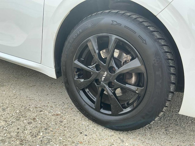 2016 peugeot 208 1.2 puret. blue lion personenauto - afbeelding 4 van  41