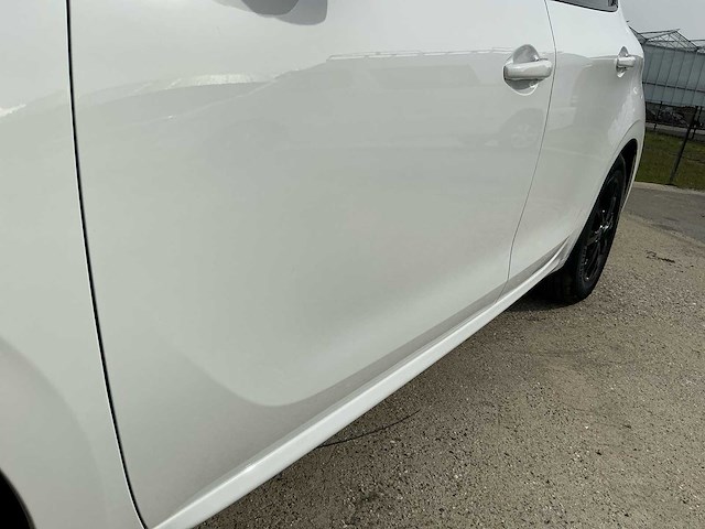 2016 peugeot 208 1.2 puret. blue lion personenauto - afbeelding 9 van  41