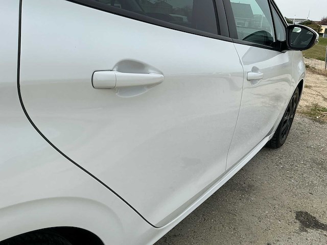 2016 peugeot 208 1.2 puret. blue lion personenauto - afbeelding 16 van  41