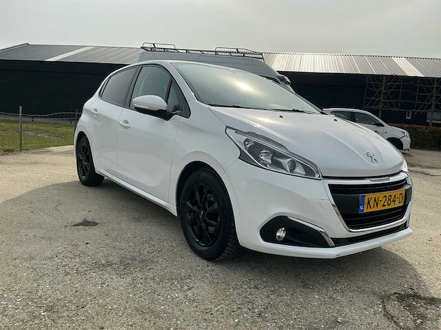 2016 peugeot 208 1.2 puret. blue lion personenauto - afbeelding 22 van  41
