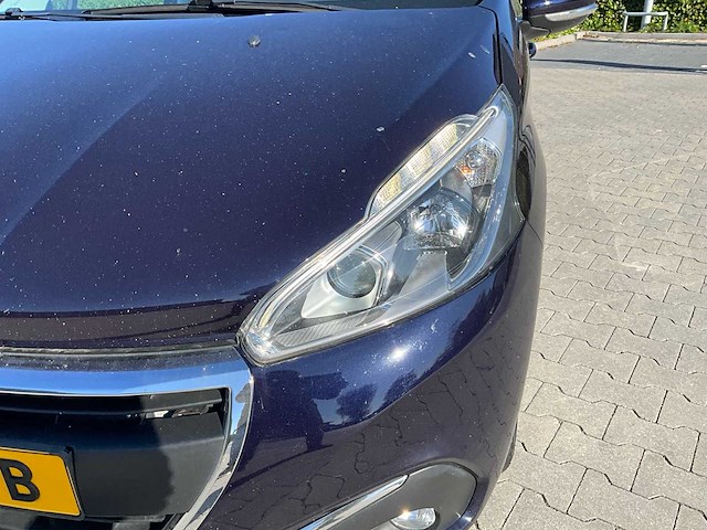 2016 peugeot 208 1.2 puret. blue lion personenauto - afbeelding 2 van  13