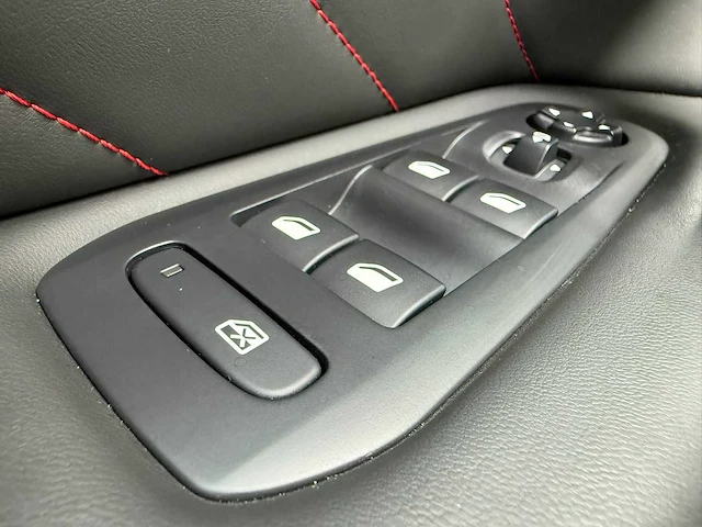 2016 peugeot 308 sw 1.2 gt-line personenauto - afbeelding 25 van  27