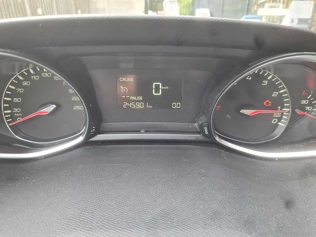 2016 peugeot 308 sw 1.2 puret.blue l. pr personenauto - afbeelding 13 van  13