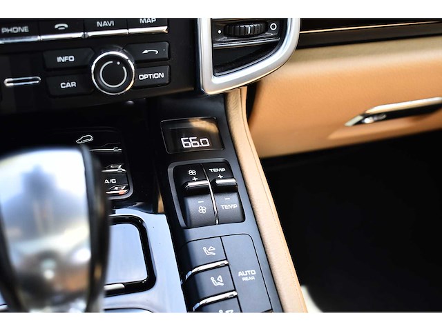 2016 porsche cayenne suv 3,6l v6 - 2016 - btw auto - afbeelding 37 van  44
