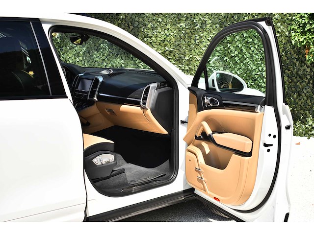 2016 porsche cayenne suv 3,6l v6 - 2016 - btw auto - afbeelding 62 van  87