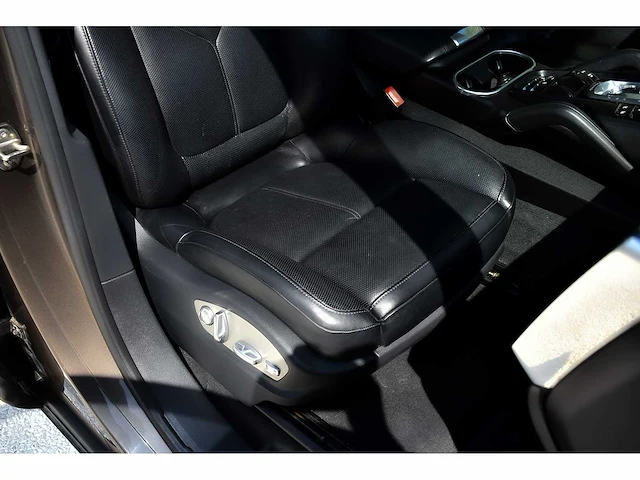 2016 porsche cayenne suv 3,6l v6 - 2016 - btw auto - afbeelding 29 van  70
