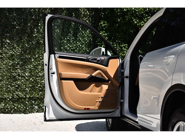 2016 porsche cayenne suv 3,6l v6 - 2016 - btw auto - afbeelding 69 van  73