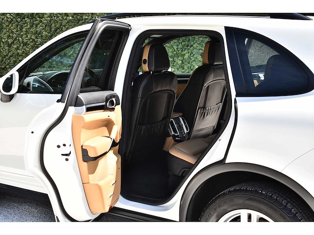 2016 porsche cayenne suv 3,6l v6 - 2016 - btw auto - afbeelding 71 van  73