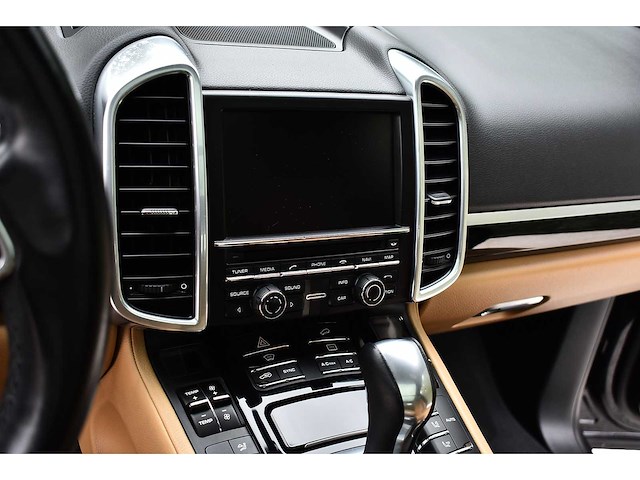 2016 porsche cayenne suv 3,6l v6 btw auto - afbeelding 40 van  70