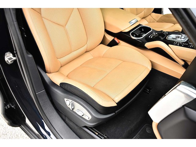 2016 porsche cayenne suv 3,6l v6 btw auto - afbeelding 46 van  70