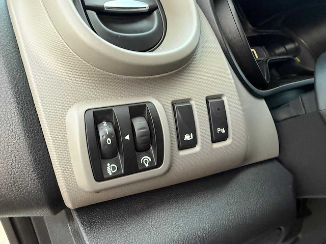 2016 renault trafic bedrijfswagen - afbeelding 10 van  16