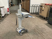 2016 rubbermaid 1849201 hospital cart computer monitor - afbeelding 5 van  9