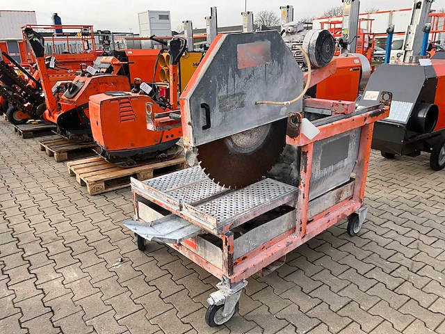 2016 saint gobain jumbo 900 steen tafelzaagmachine - afbeelding 1 van  14