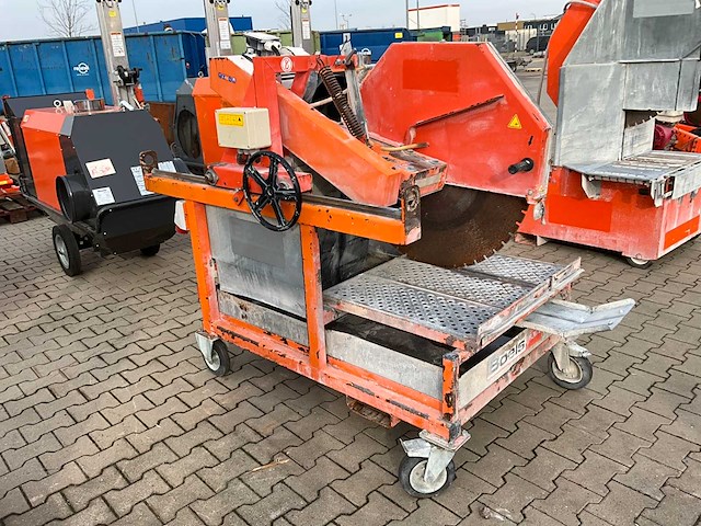 2016 saint gobain jumbo 900 steen tafelzaagmachine - afbeelding 8 van  14