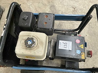 2016 sdmo hx7500t 7,5kva benzine aggregaat - afbeelding 9 van  12