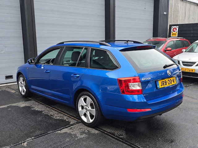 2016 skoda octavia combi 1.4 tsi automaat grt ambition personenauto - afbeelding 12 van  14