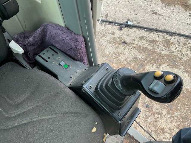 2016 solmec exp5015ww elektrische overslag bandenkraan met sorteergrijper - afbeelding 13 van  30