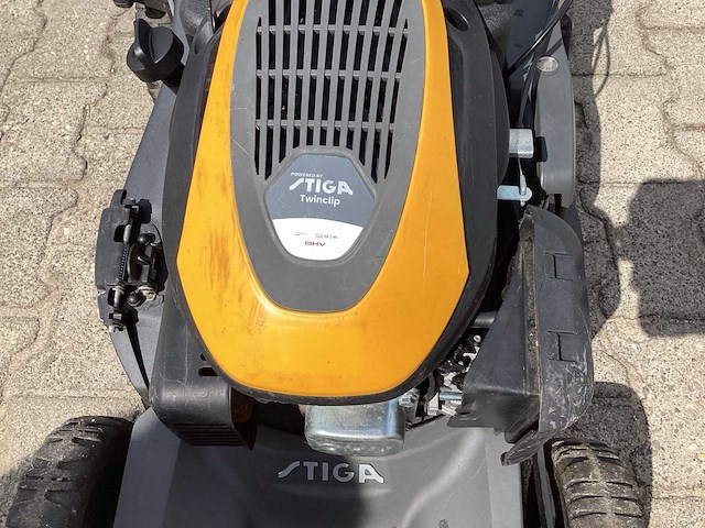 2016 stiga st 200 grasmaaier - afbeelding 5 van  5
