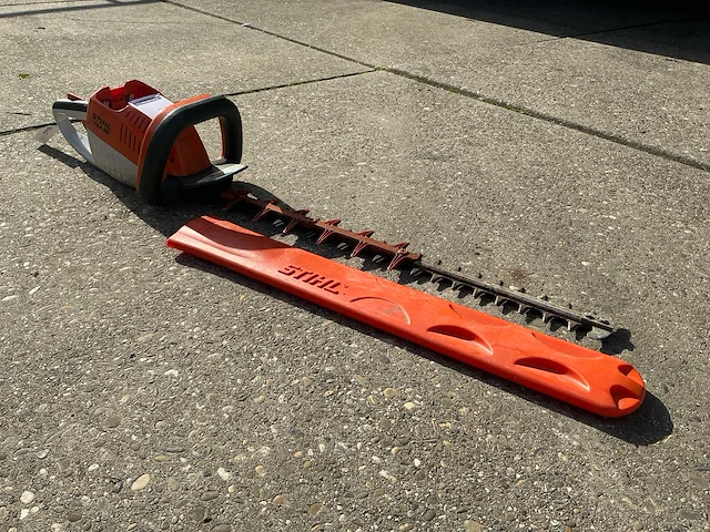 2016 stihl hsa86 heggenschaar - afbeelding 2 van  7