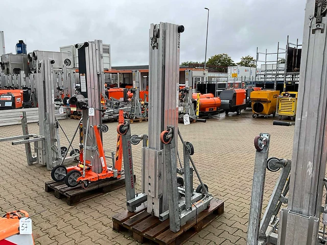 2016 sumner manufacturing 2124 materiaallift / kanaallift - afbeelding 1 van  11