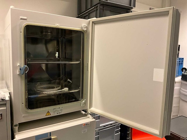 2016 thermo scientific heracell 150i gp laboratorium co2-incubator (2x) - afbeelding 6 van  11