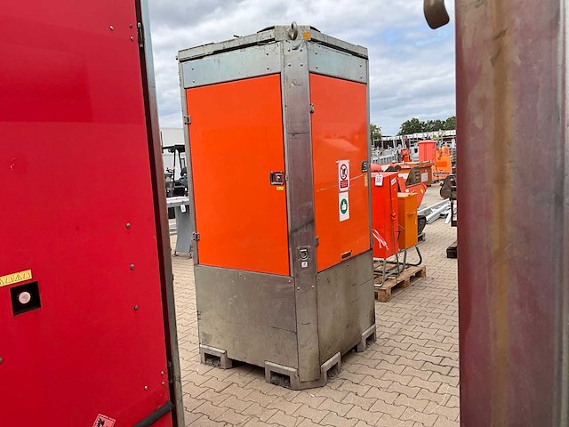 2016 tower light b-boels-box stationaire lichtmast led - afbeelding 17 van  22